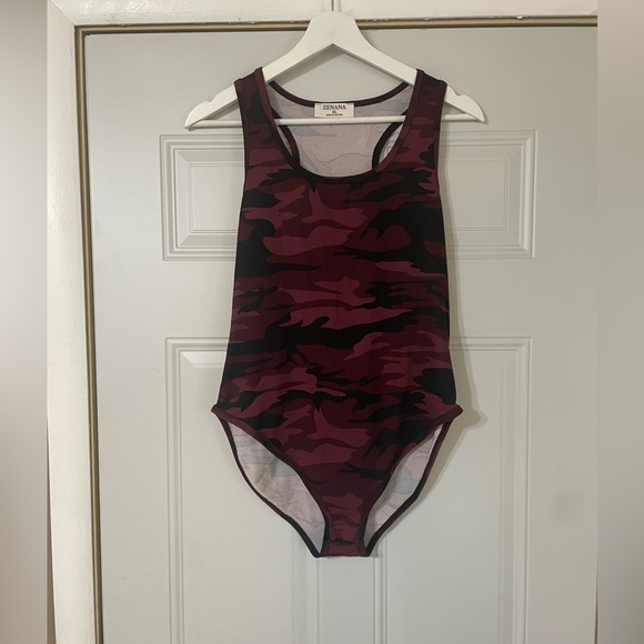 NEW Zenana Camouflage Racerback Bodysuit size XL - Picture 2 of 7
